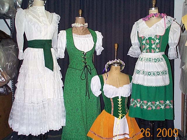 traditional irish costumes